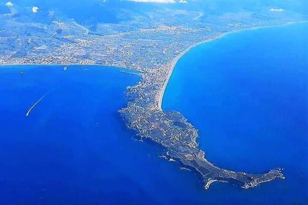 Casa Vacanze Il Nido - 4 Stelle Milazzo Bagian luar foto